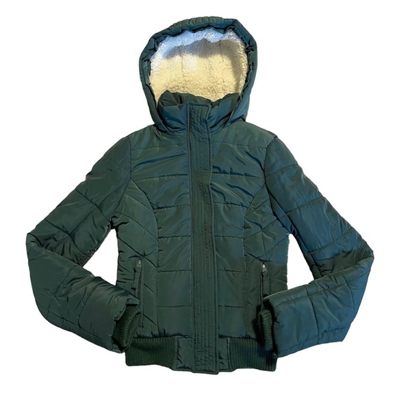 American Eagle Outfitters Jackets & Blazers - American Eagle Women's Green Fleece Lined Hood Puffer Jacket Size XS